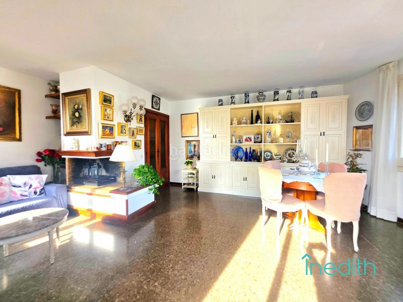 Foto 1415c8f5-00a7-4d99-ba54-021124c78750. Pis a Centre Sitges