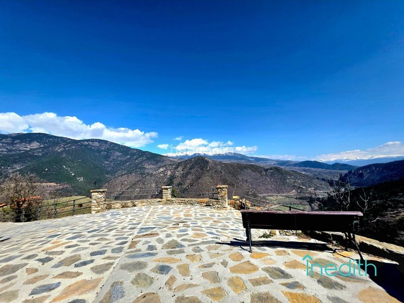 Foto eb1923a9-c7ca-48b1-a2a6-1ec403056a86. Casa a Pont de Bar (El)