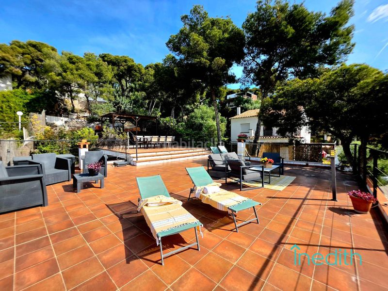 Foto 2bed4b54-22eb-4eb2-a961-544d5755f12c. Casa amb calefacció aparcament a Bellamar Castelldefels