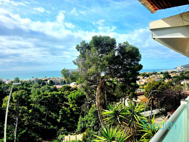 Foto 5b244945-090b-4c63-8b72-27ab53e8dfe5. Casa amb calefacció aparcament a Bellamar Castelldefels