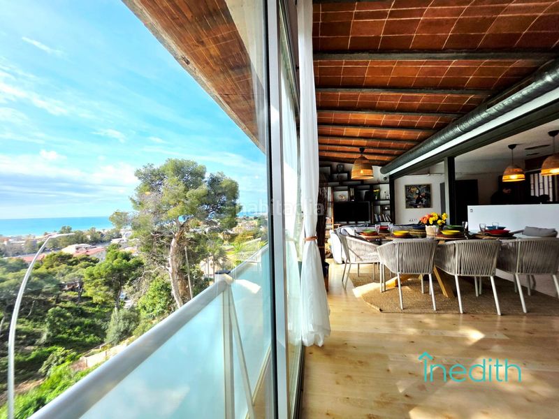 Foto d6b685cb-8db4-46a0-9d7a-73628aa89b0b. Casa amb calefacció aparcament a Bellamar Castelldefels