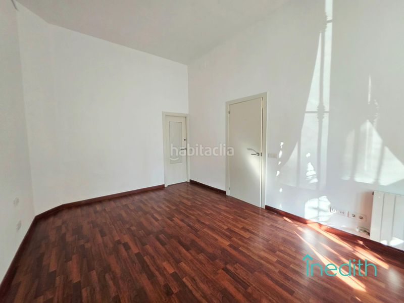 Piso señorial en zona alta , con terraza y jardín en Barcelona - Imagen 17