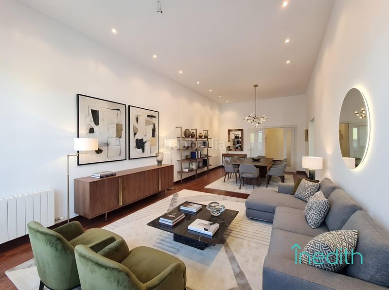 Piso señorial en zona alta , con terraza y jardín en Barcelona - Imagen 4