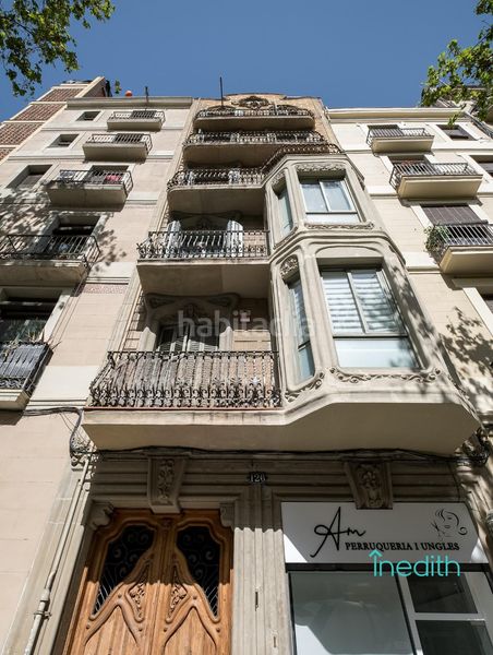 Foto 360115c7-5a27-41b0-a933-8083f5d02a6c. Pis a L´Antiga Esquerra de l´Eixample Barcelona
