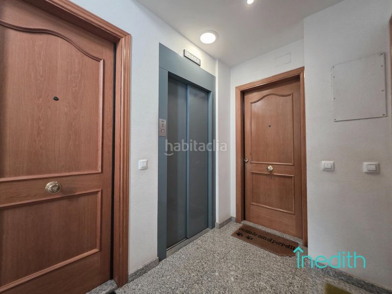 Foto 353e1264-802d-43eb-9b8f-1875e0aa0949. Pis amb calefacció aparcament a Torrent Ballester Viladecans