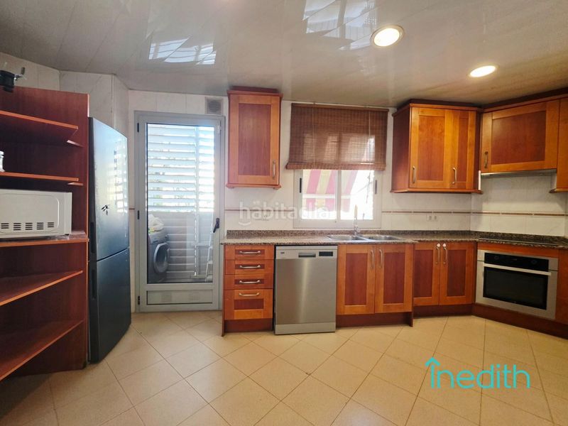 Foto 4d1aaf3d-68ec-44f3-a8d2-499d67c13618. Pis amb calefacció aparcament a Torrent Ballester Viladecans