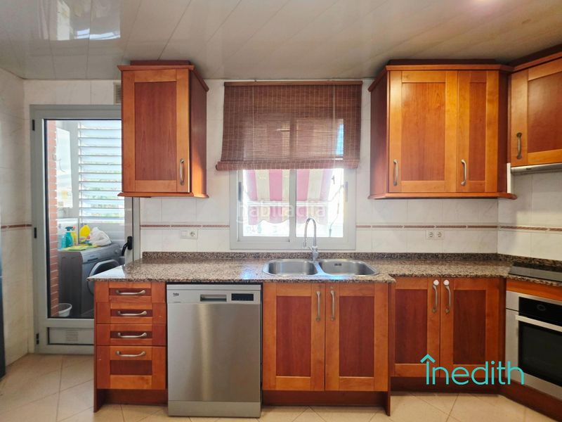 Foto 7806709d-a75f-440c-b7aa-bb2aaa77dd09. Pis amb calefacció aparcament a Torrent Ballester Viladecans