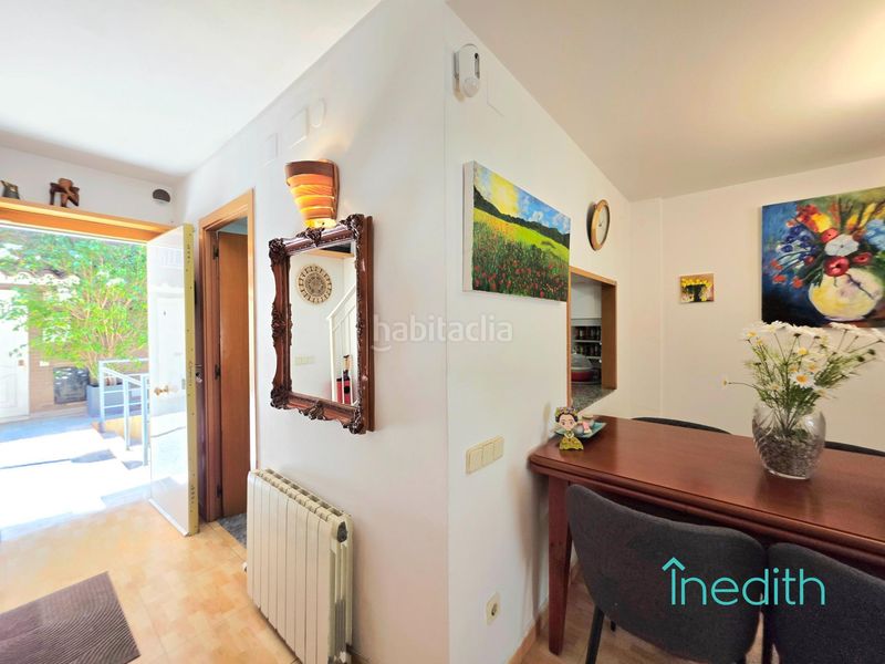 Foto 07663c08-9395-4eef-92bd-4b06e902d2ac. Casa amb calefacció aparcament a La Teixonera Barcelona