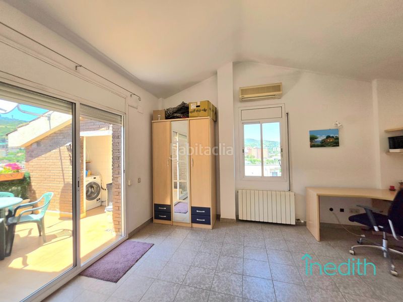 Foto 72517240-0f59-4419-9dfd-29e65cce0d9f. Casa amb calefacció aparcament a La Teixonera Barcelona
