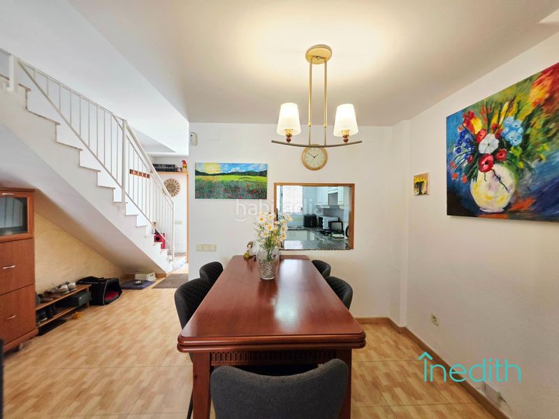 Foto 8b9f900d-c937-4379-93f9-aa61cffc2d00. Casa amb calefacció aparcament a La Teixonera Barcelona