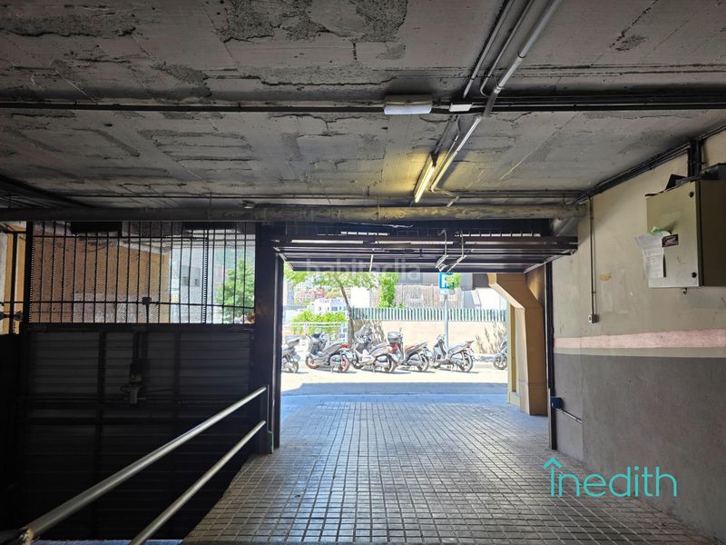 Foto a5b88022-88dd-4d03-99c8-ad2efc5692a6. Casa amb calefacció aparcament a La Teixonera Barcelona