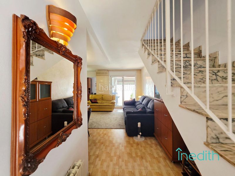 Foto d83138d7-9d80-408d-8fc0-b90a5314a531. Casa amb calefacció aparcament a La Teixonera Barcelona