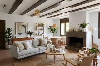 Casa  Carrer font, de la. Casa con muchas posibilidades en montemar bajo castelldefels, oo