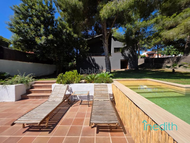 Foto 8b88358c-e243-4309-bc41-49b0f4fd907b. Xalet amb calefacció aparcament piscina a Cunit residencial Cunit