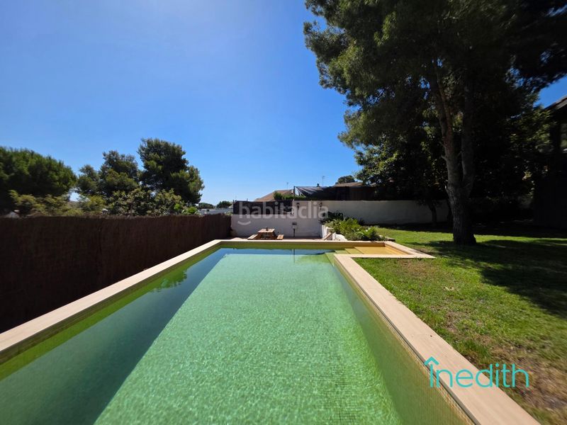 Foto c3a0ae0c-d220-40b5-b9e6-fcb36dd67db8. Xalet amb calefacció aparcament piscina a Cunit residencial Cunit