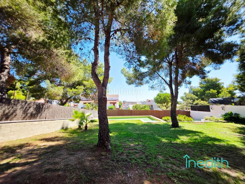 Foto fdfe48cf-e855-487a-85f1-b087e5763eff. Xalet amb calefacció aparcament piscina a Cunit residencial Cunit