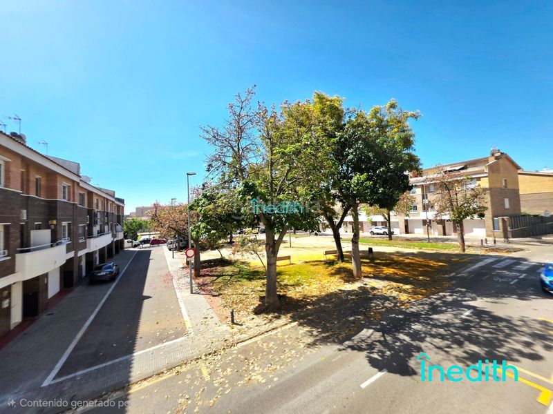 Foto 18182e10-caaf-446c-a94d-a2b28b83289d. Casa amb calefacció aparcament a Torrent Ballester Viladecans