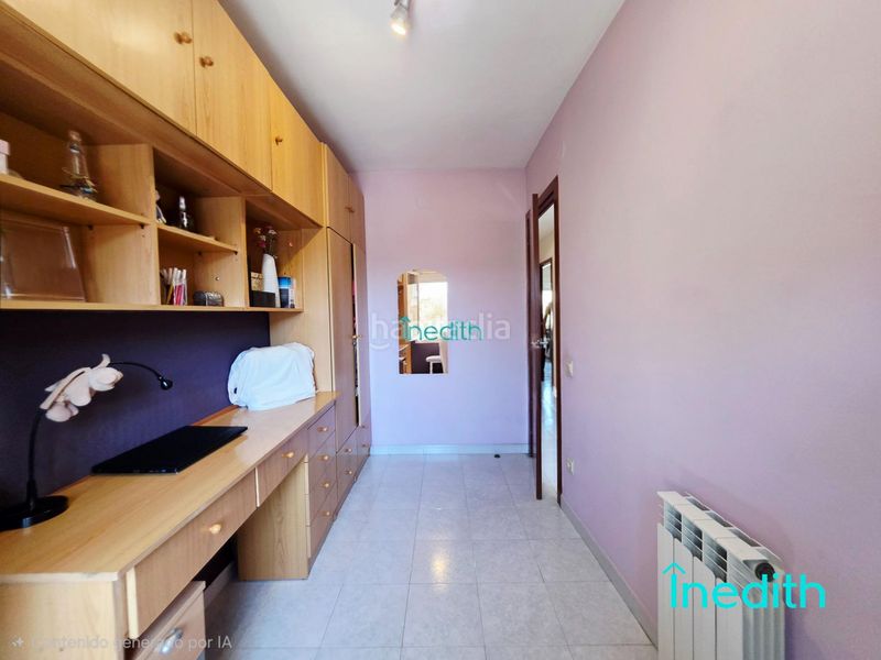 Foto e7fc653d-f02d-4d43-b5ce-1ce25203be3c. Casa amb calefacció aparcament a Torrent Ballester Viladecans