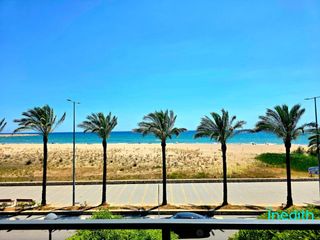 Pis  Passeig maritim sant joan de deu. Precioso piso como nuevo en primera linea de mar calafell
