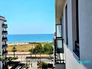 Appartamento  Carrer carrer besòs. Bonito piso ático en segunda linea de mar de segur de calafell c