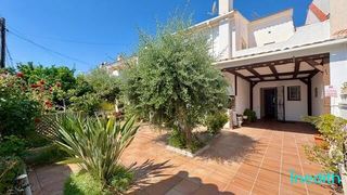 Maison jumelée  Carrer figueretes de les. El refugio de tus sueños en cunit residencial te espera