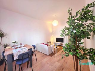 Pis  Carrer barcelona. Piso de 3 habitaciones con ascensor y balcón al lado plaza catal