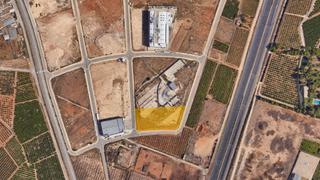 Area edificabile industriale in Avinguda del calvari 11