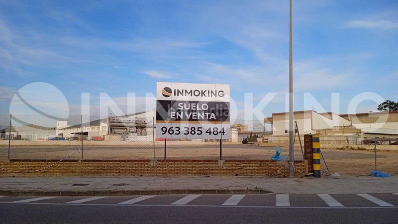 Foto f7faa37b-2b3a-4e41-903a-9407fe0334e2. Area edificabile industriale in n/a in Centro Xirivella