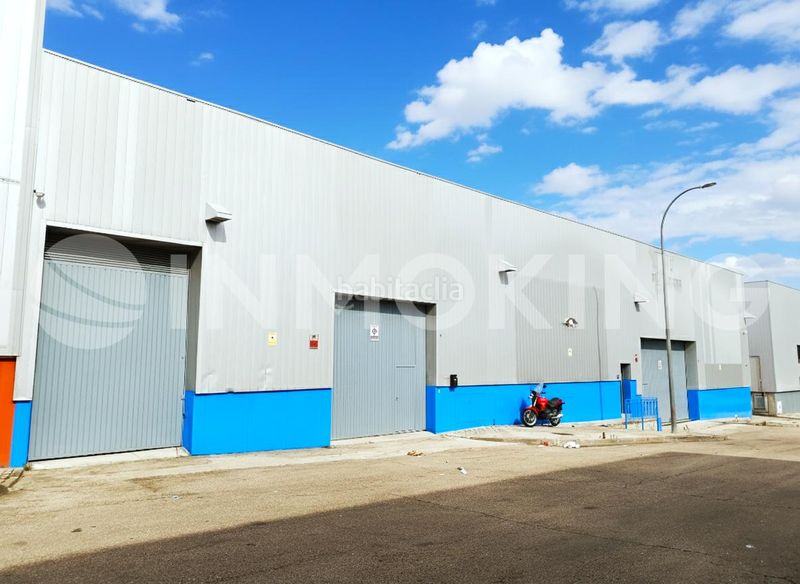 Foto 00a90f53-0a01-4fee-9621-3b318ee716e8. Nau industrial a El Barral Ferial Coslada