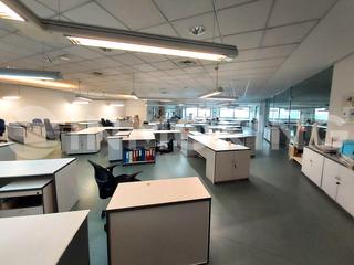 Miete Büro in Cl fusters dels  11. Oficina disponible en alquiler