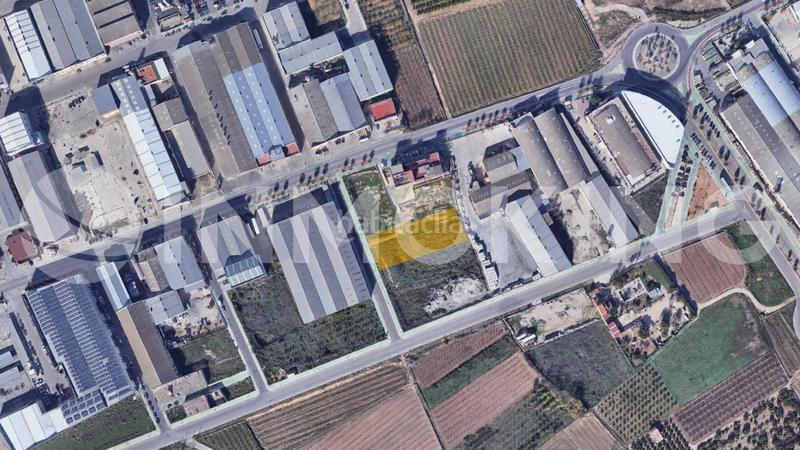 Foto 8dae4504-b4ea-4cf5-8b68-c44c7919104e. Solar industrial en cl bèlgica 7 solar industrial en venta en Carlet