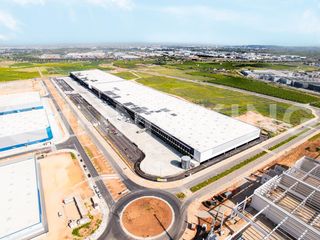 Lloguer Nau industrial a Polígono industrial masía del conde de loriguilla s/n. Logistics park los naranjos, loriguilla