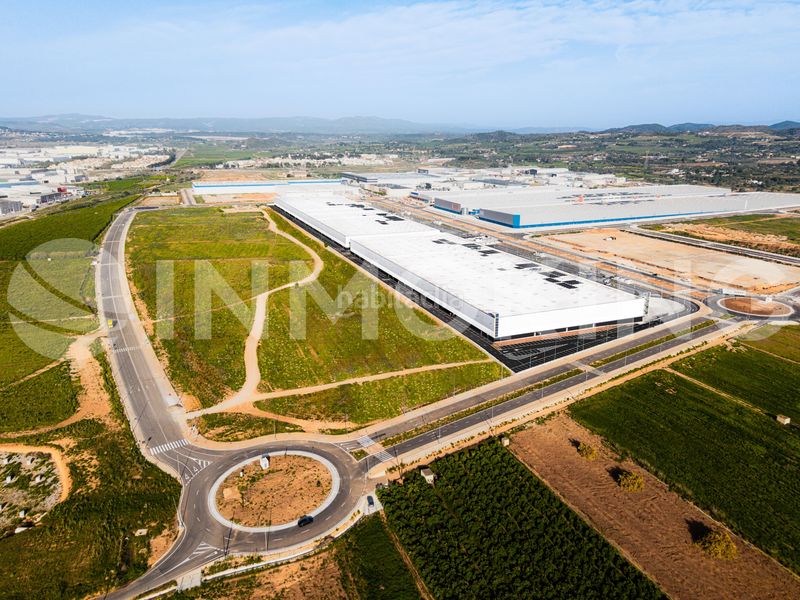 Foto 119ef2b2-3537-4fcb-ae8f-a22171997c05. Location bâtiment à usage industriel dans polígono industrial masía del conde de Loriguilla s/n dans Loriguilla