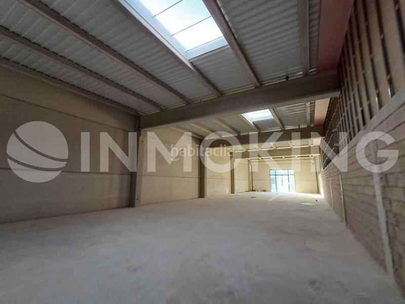 Foto 7a81f428-5ca3-4e9b-af05-8d07526076b2. Location local commercial dans avda. de la valldigna 80 dans Tavernes de la Valldigna