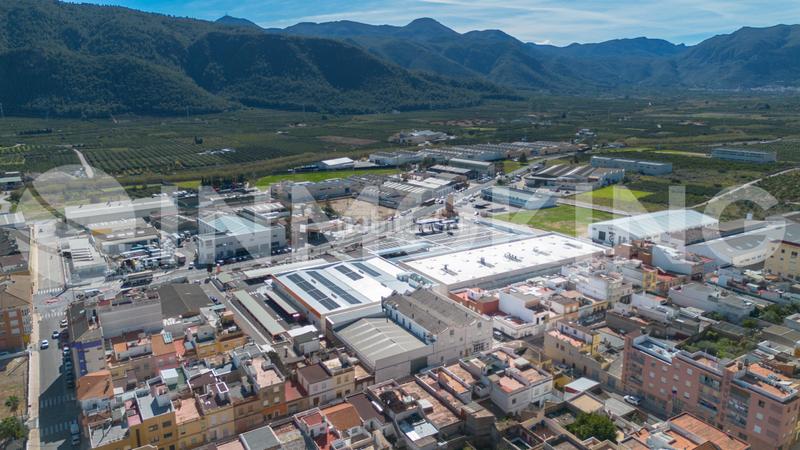 Foto a0cb4425-78bb-459a-a65e-a49d877371b4. Location local commercial dans avda. de la valldigna 80 dans Tavernes de la Valldigna