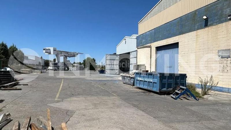 Foto a8c40ec8-ba5f-4484-a887-34737df02e59. Location bâtiment à usage industriel dans Reyes Católicos Alcalá de Henares