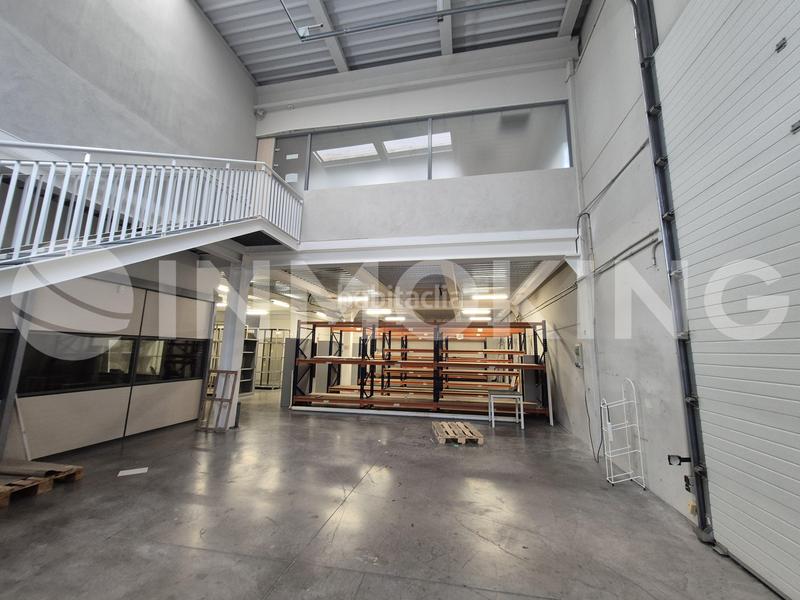 Foto 07dbddb7-e54a-47fe-a3bf-decb02cfdfc0. Miete gebäude in n/a 21 in Parc Tecnològic Paterna