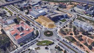 Rent Building in N/a 21. Edificio corporativo de oficinas en alquiler