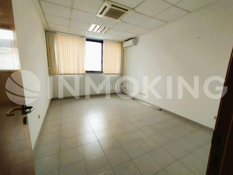 Foto 5f3d9be3-7bb6-4415-9627-a757c54c7399. Industrial building in Montserrat-Parque Empresarial San Fernando de Henares