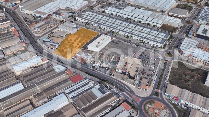 Foto 45b54763-c479-49cf-8427-38a227642d49. Solar industrial solar comercial 1 línea parque empresarial táctica , valencia en Paterna