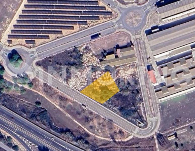 Foto 4470921d-2c73-4c02-b728-9f0691ea16e8. Solar industrial a ar els olivarons 9 a Sollana