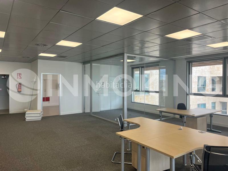 Foto 577145c4-1879-44b2-9d67-d9cf87454e33. Affitto ufficio con riscaldamento in Arroyo de la Vega La Moraleja