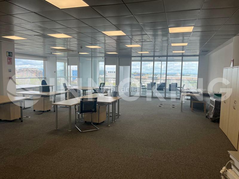 Foto d57abc9a-54b5-46af-a81f-578fd5f9cd6e. Alquiler oficina  en alquiler en alcobendas en La Moraleja