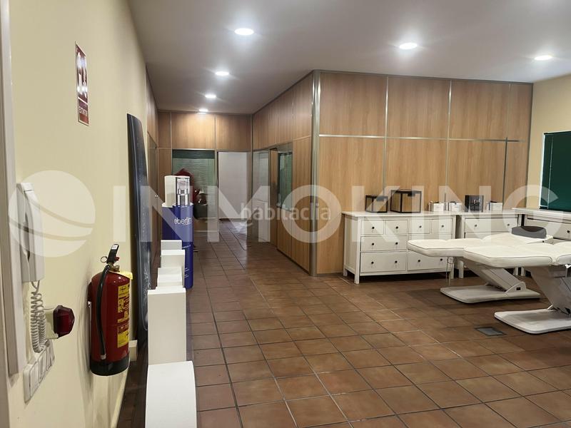 Foto 06e9db9a-a523-425b-ac60-2f47b99fcbb1. Miete fabrikhalle mit heizung in Barrio de las Fronteras Torrejón de Ardoz