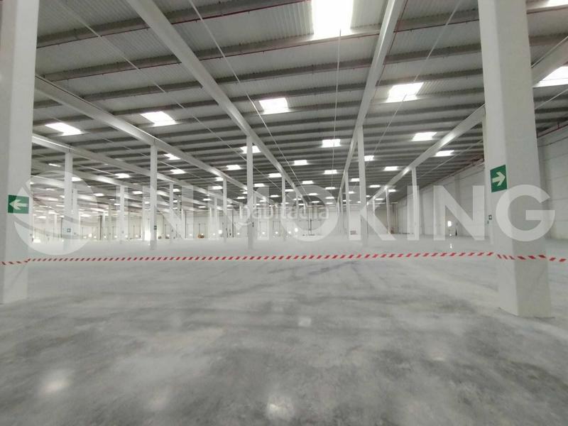 Foto 26c85032-192b-4c2b-8f88-8463c72df113. Alquiler nave industrial plataforma logística en señorío de Illescas Illescas