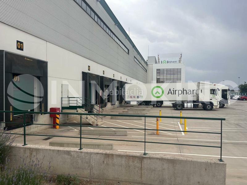 Foto 535af325-6701-4839-b81c-753df3a6e106. Location bâtiment à usage industriel avec chauffage dans San Fernando de Henares