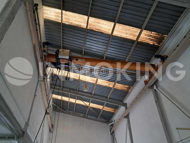Foto f600f766-8d43-462d-ae15-a0a7933d541e. Bâtiment à usage industriel avec chauffage dans Moncada