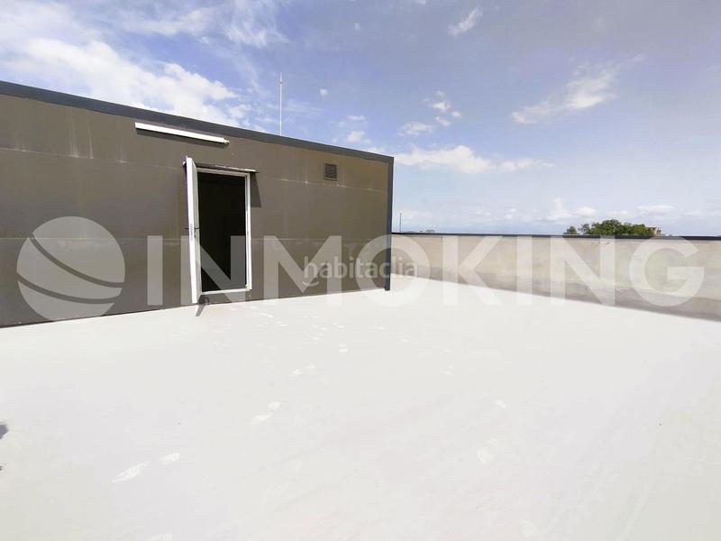 Foto 4de3eea7-a17f-45af-bcf6-85c82c97f94c. Rent building in avenida del jarama 17 in Estación Coslada