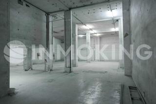 Location Local commercial en Calle san vicente mrtir 146. San vicente 146