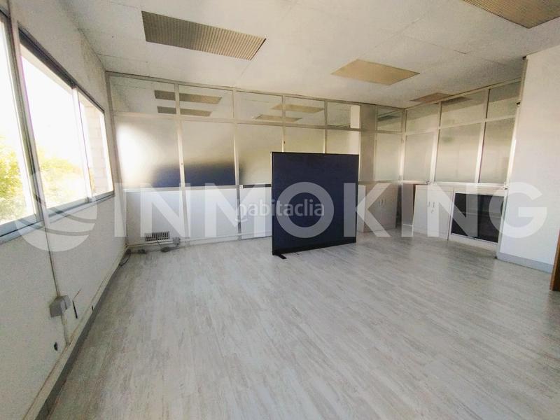 Foto 4a60f96f-7d41-4f30-982c-a0b66b42ed61. Miete fabrikhalle mit heizung in Estación Coslada